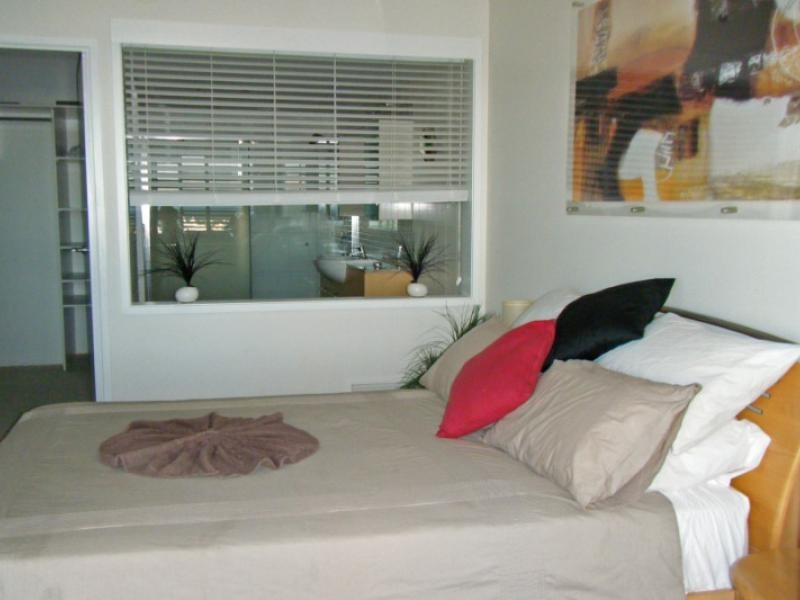 105 Scarborough Street, Southport QLD 4215