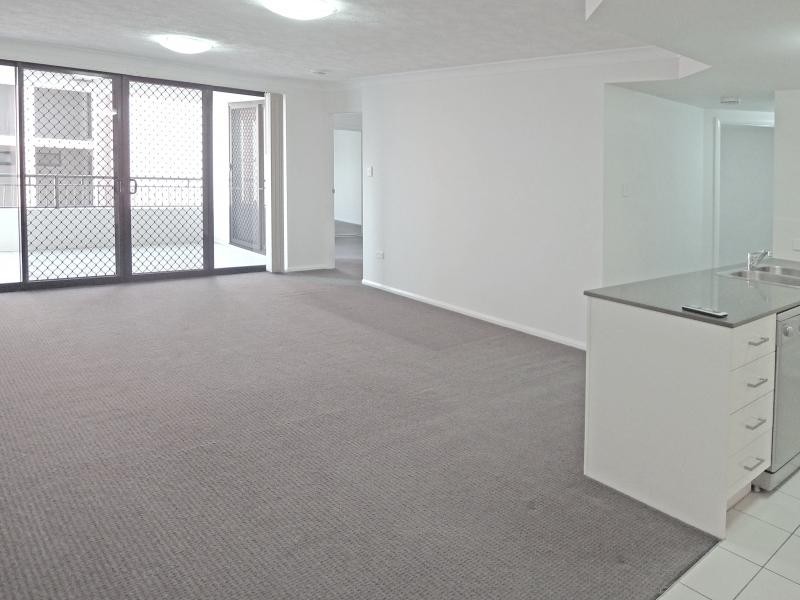 35 Hamilton Road, Moorooka QLD 4105