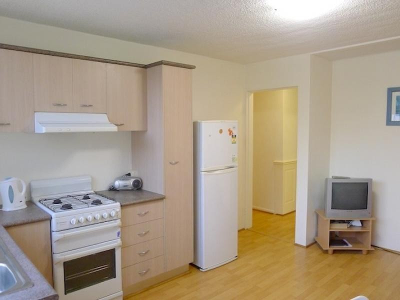 69 Burlington Street, East Brisbane QLD 4169