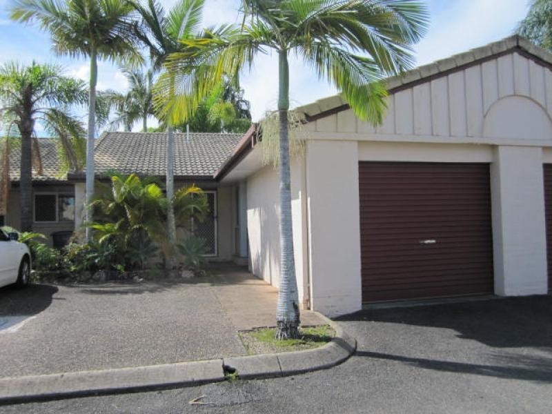 128 Benowa Road, Southport QLD 4215