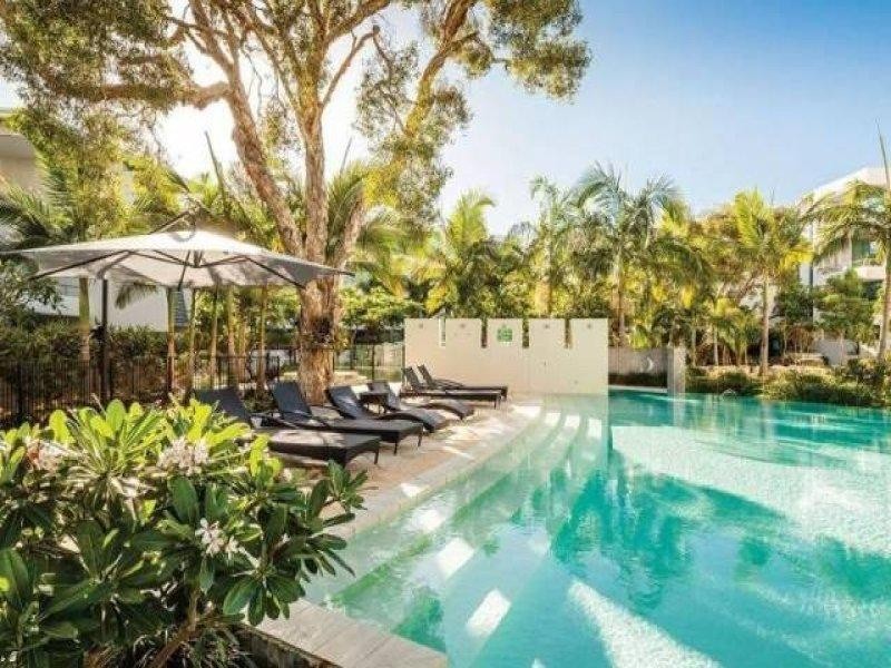 28 Bayview Street, Runaway Bay QLD 4216