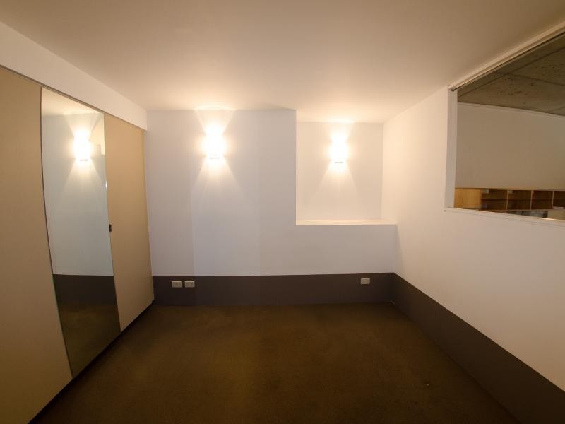 8 Skyring Terrace, Teneriffe QLD 4005