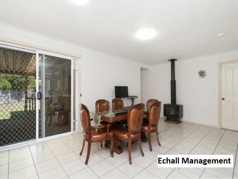 4 Darling Close, Calamvale QLD 4116