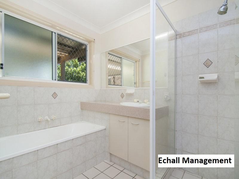 4 Darling Close, Calamvale QLD 4116