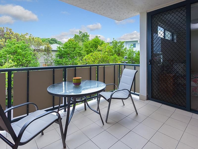 38 Brougham, Fairfield QLD 4103