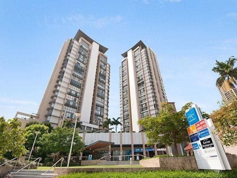 105 Scarborough Street, Southport QLD 4215