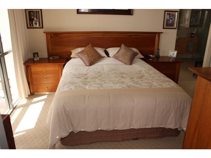 105 Scarborough Street, Southport QLD 4215