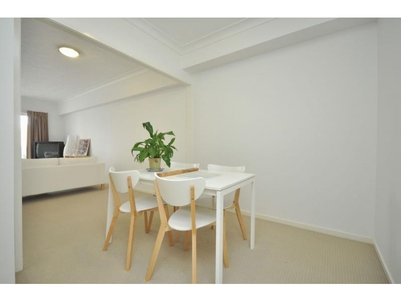 27 Berwick St, Fortitude Valley QLD 4006