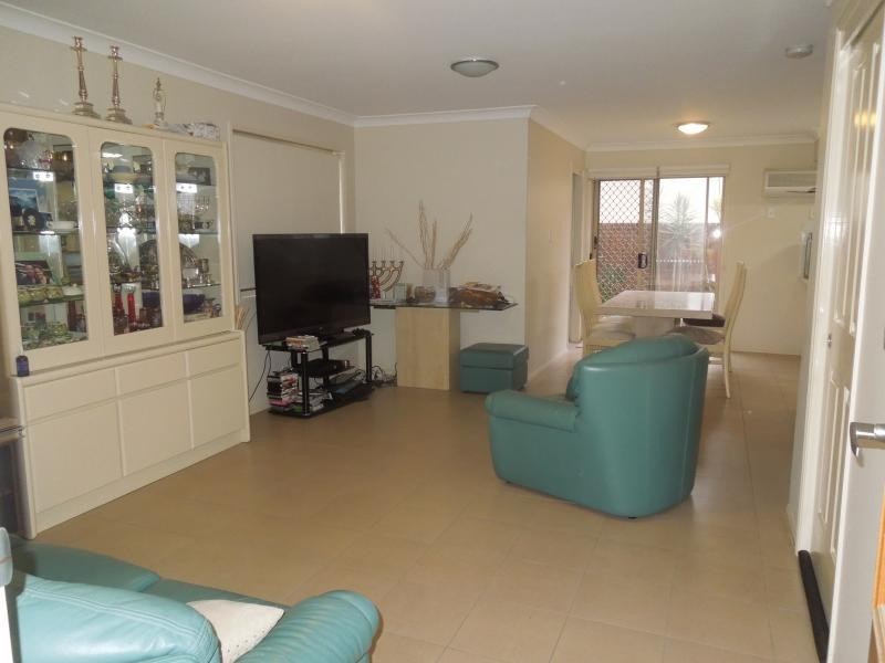 30 Johnston Street, Carina QLD 4152