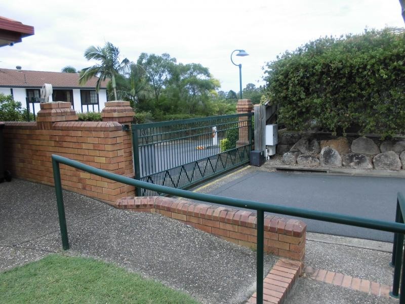 77 Nursery Ave, Runcorn QLD 4113