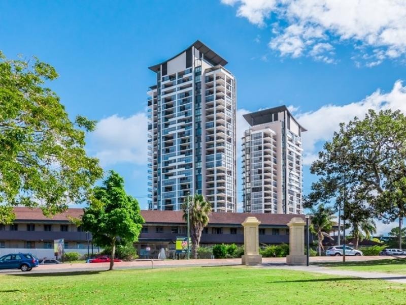 105 Scarborough Street, Southport QLD 4215