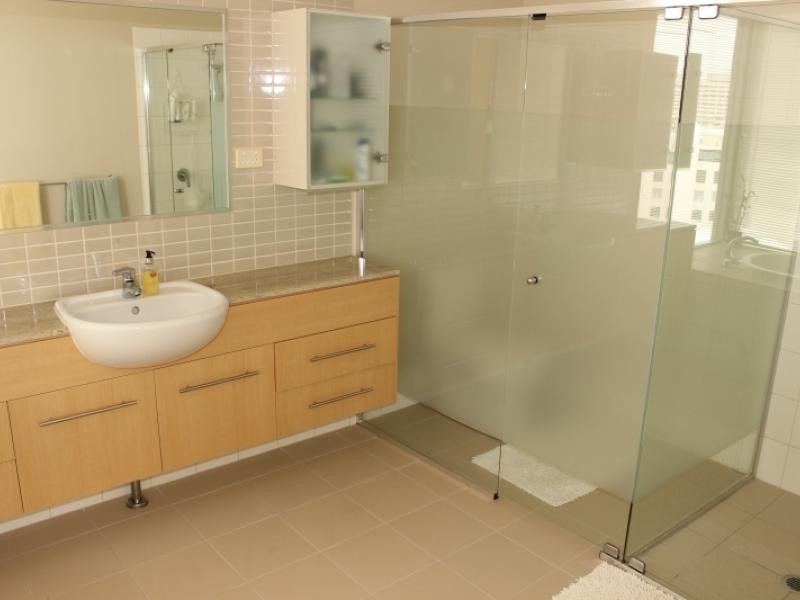 105 Scarborough Street, Southport QLD 4215