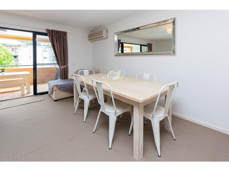 52 NEWSTEAD TERRACE, Newstead QLD 4006