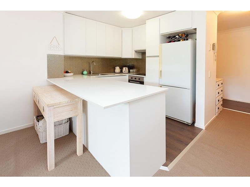 52 NEWSTEAD TERRACE, Newstead QLD 4006