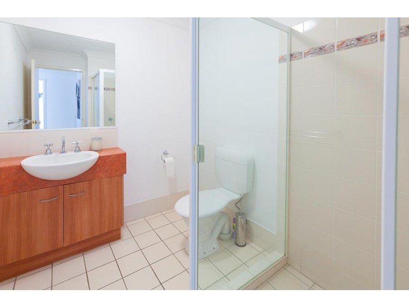 52 NEWSTEAD TERRACE, Newstead QLD 4006