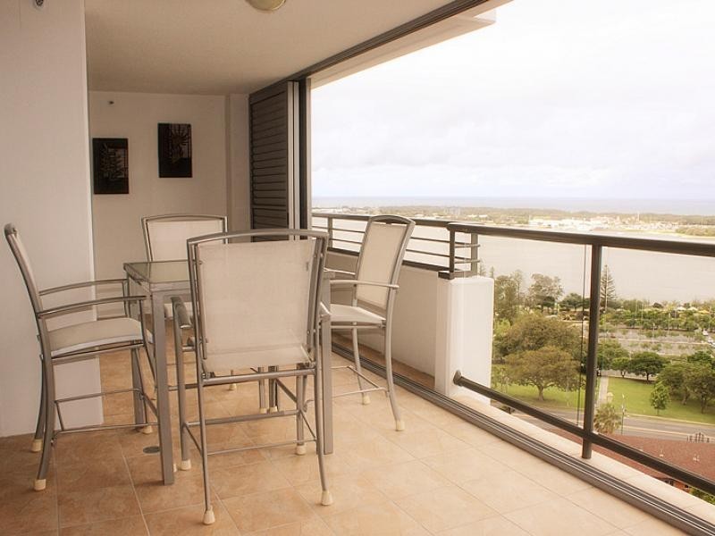 105 Scarborough Street, Southport QLD 4215