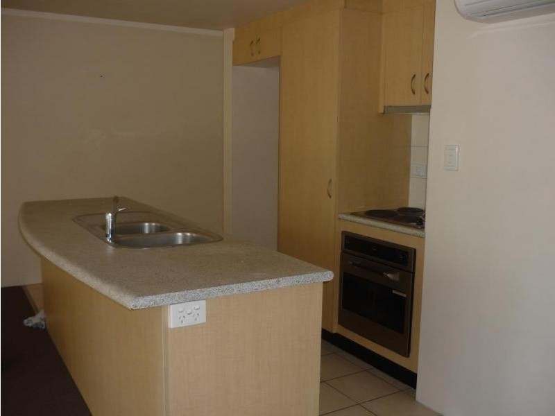 3-5 Norman Street, Southport QLD 4215