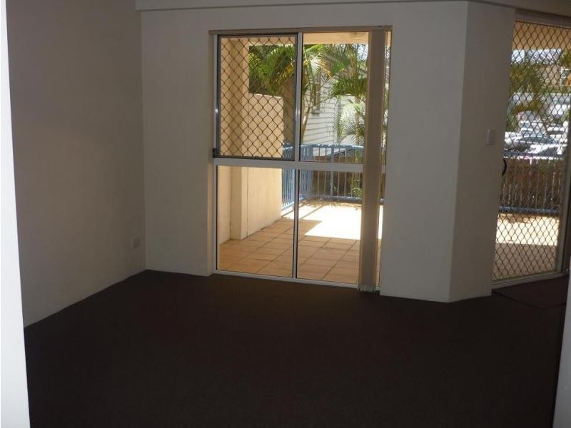 3-5 Norman Street, Southport QLD 4215