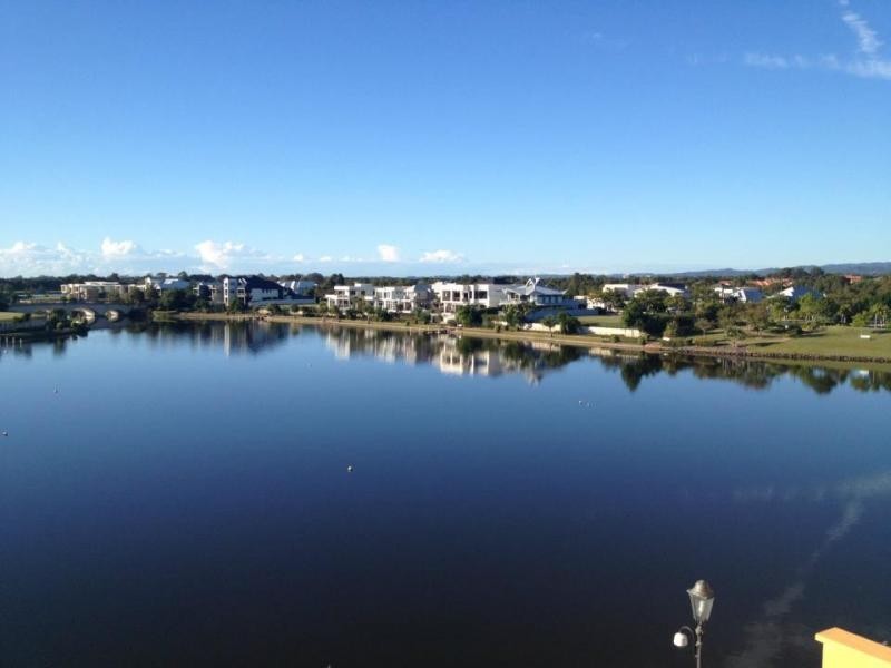 3030 The Boulevard, Carrara QLD 4211