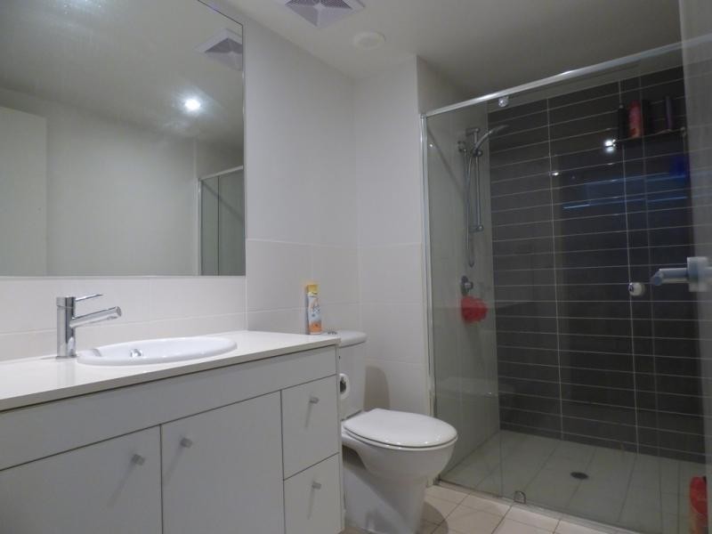 16 Surbiton Court, Carindale QLD 4152