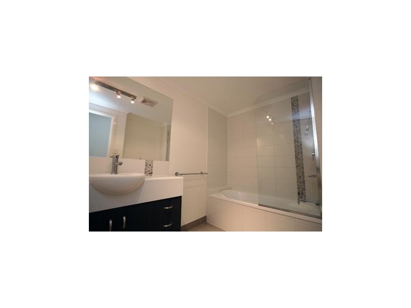 111-119 Bowen Road, Rosslea QLD 4812