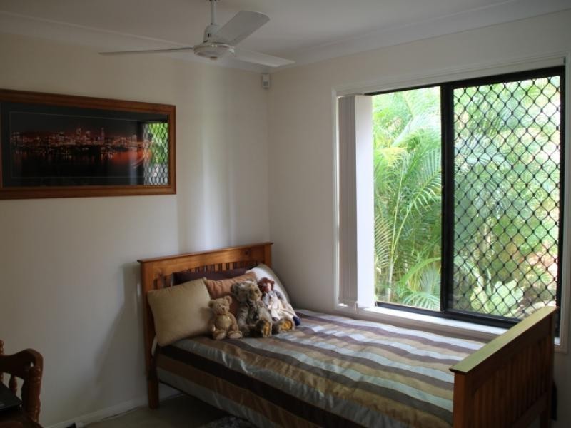 110 Scrub Rd, Carindale QLD 4152