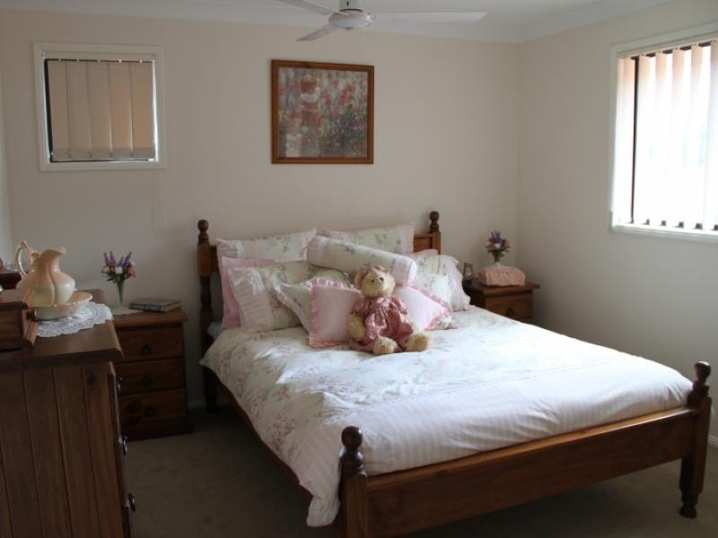 110 Scrub Rd, Carindale QLD 4152