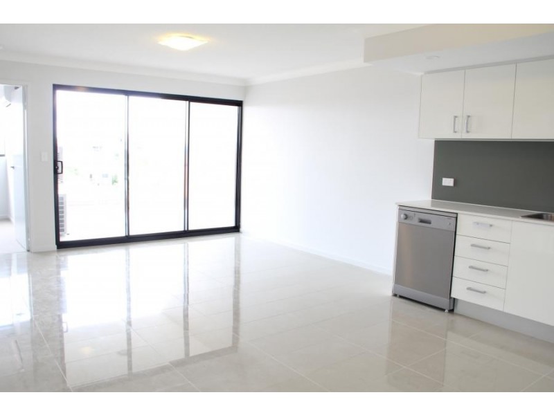 15 Norman Street, Wooloowin QLD 4030