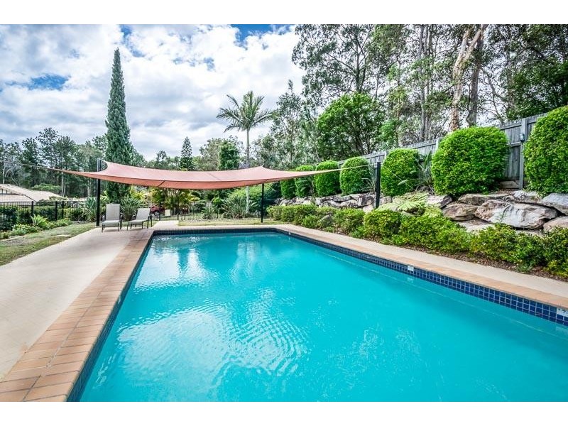 18 Sunny Court, Sunnybank Hills QLD 4109