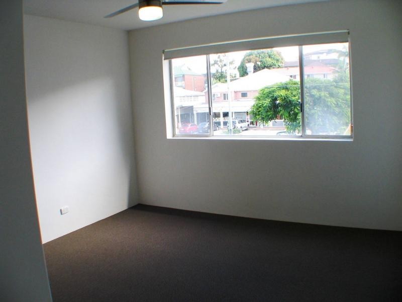 32 Lisson Grove, Wooloowin QLD 4030