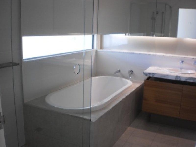 205 King Arthur Terrace, Tennyson QLD 4105