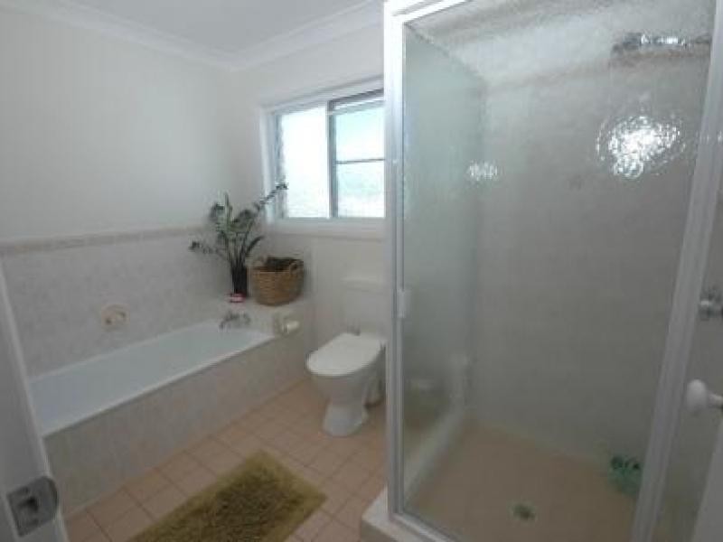 141 Cypress Street, Urangan QLD 4655
