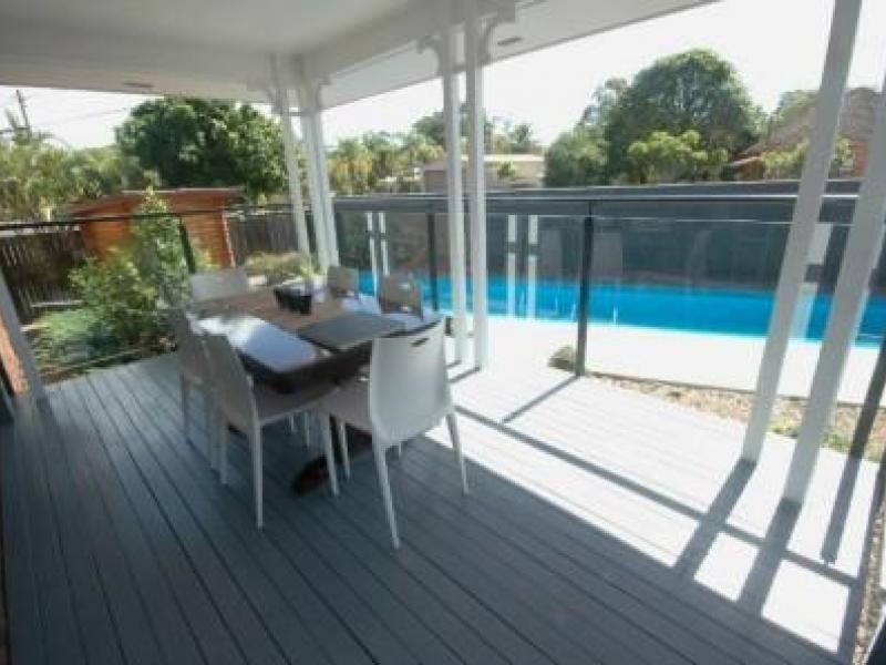 141 Cypress Street, Urangan QLD 4655