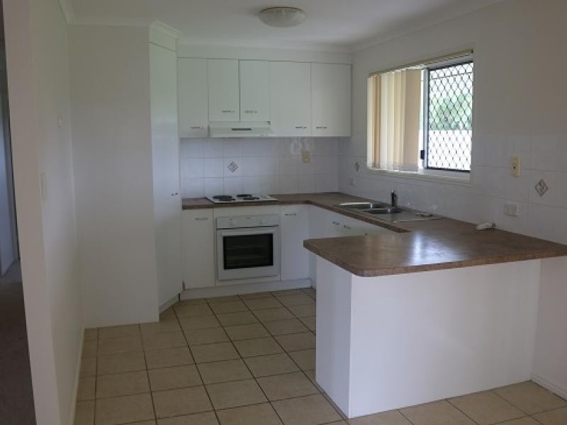 27 Wide Bay Drive, Eli Waters QLD 4655