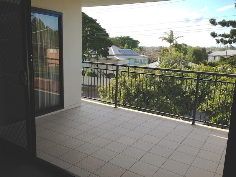 35 Hamilton Road, Moorooka QLD 4105