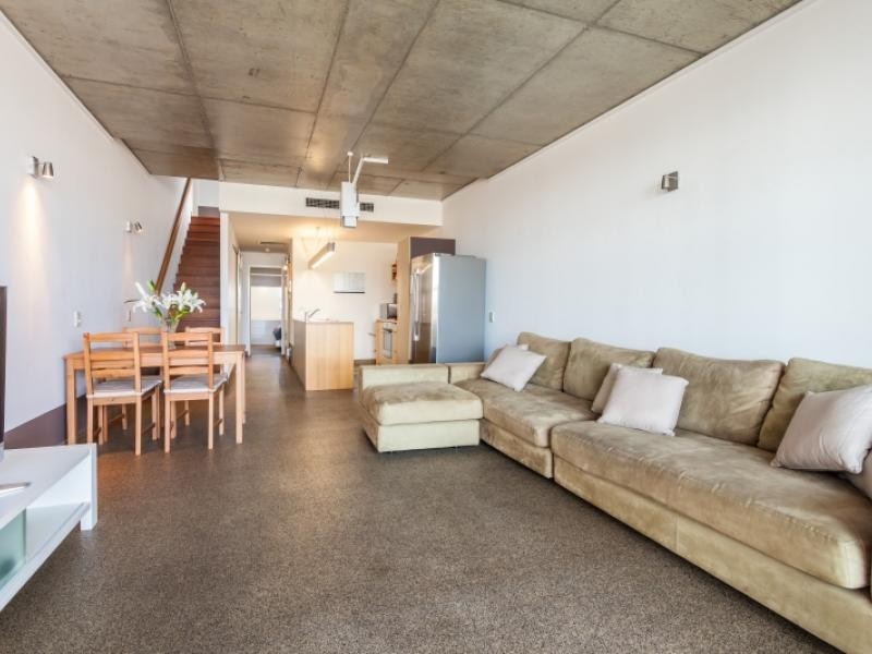 8 Skyring Terrace, Teneriffe QLD 4005