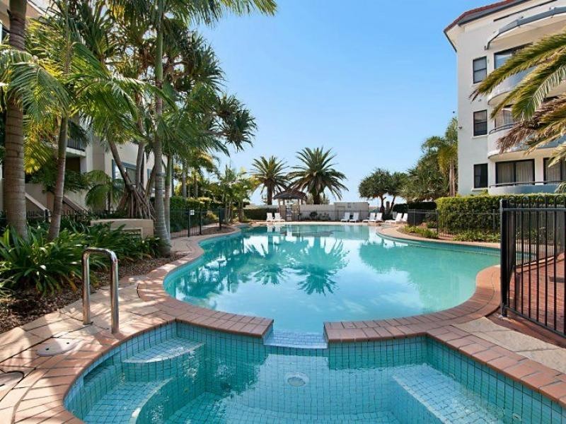 392-398 Marine Parade, Labrador QLD 4215