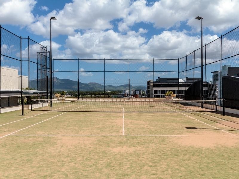 86-124 Ogden Street, Townsville City QLD 4810