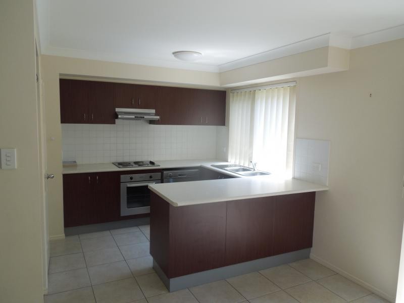 38 Johnston Street, Carina QLD 4152