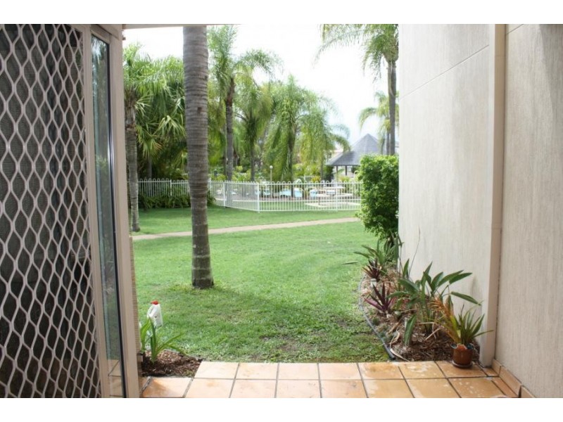 1 Resort Drive, Robina QLD 4226