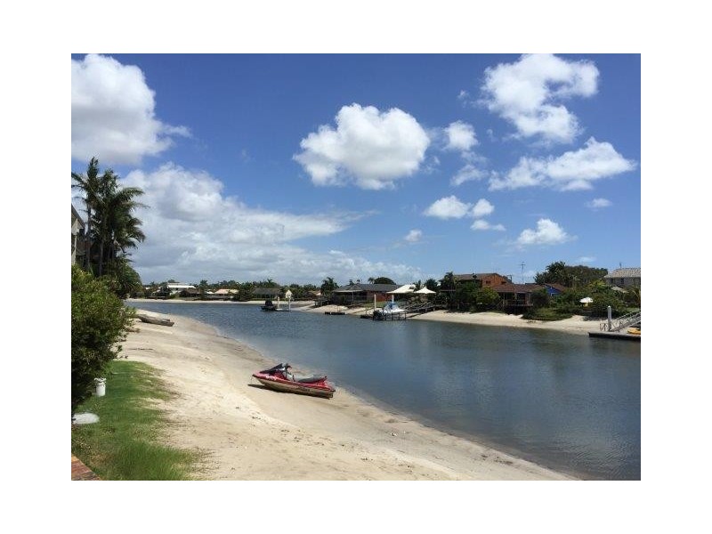 14 Pangarinda place, Mooloolaba QLD 4557