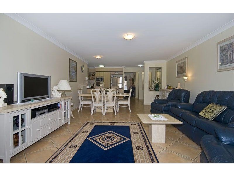 88-98 Limetree Pde, Runaway Bay QLD 4216