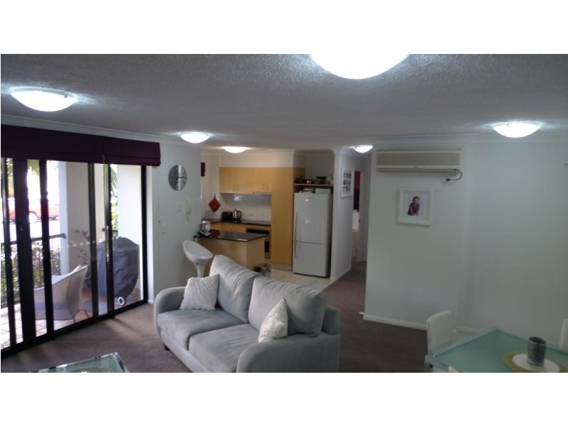 38 Labrador Street, Labrador QLD 4215