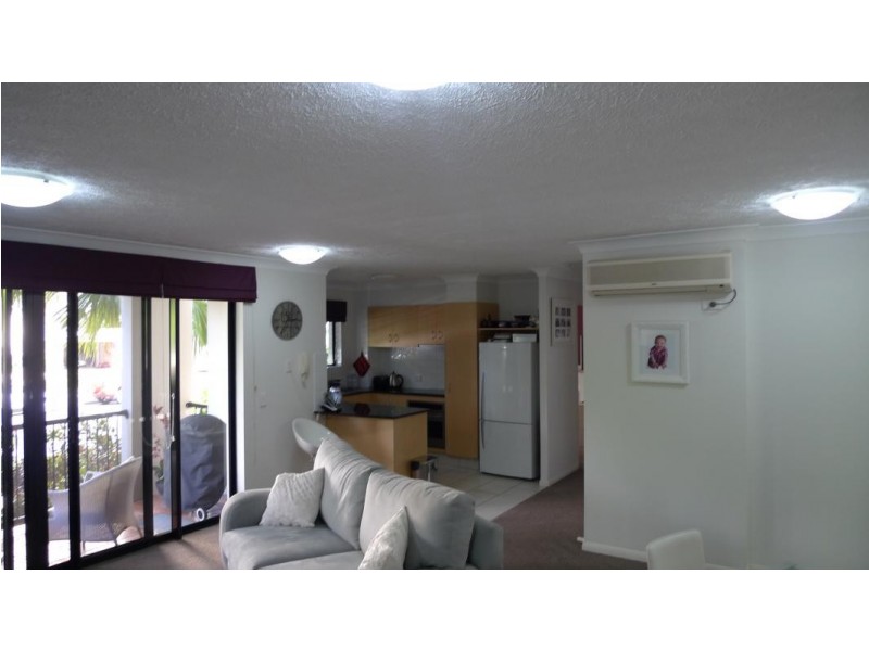 38 Labrador Street, Labrador QLD 4215