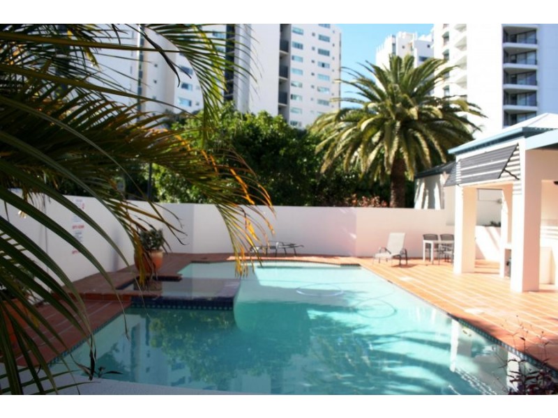 38 Labrador Street, Labrador QLD 4215