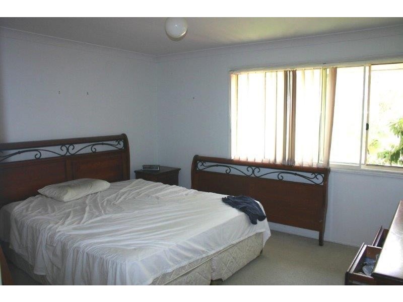 60 Whitby, Southport QLD 4215