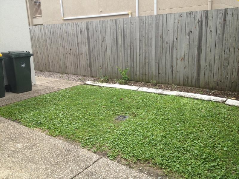 16 Johnston Street, Carina QLD 4152