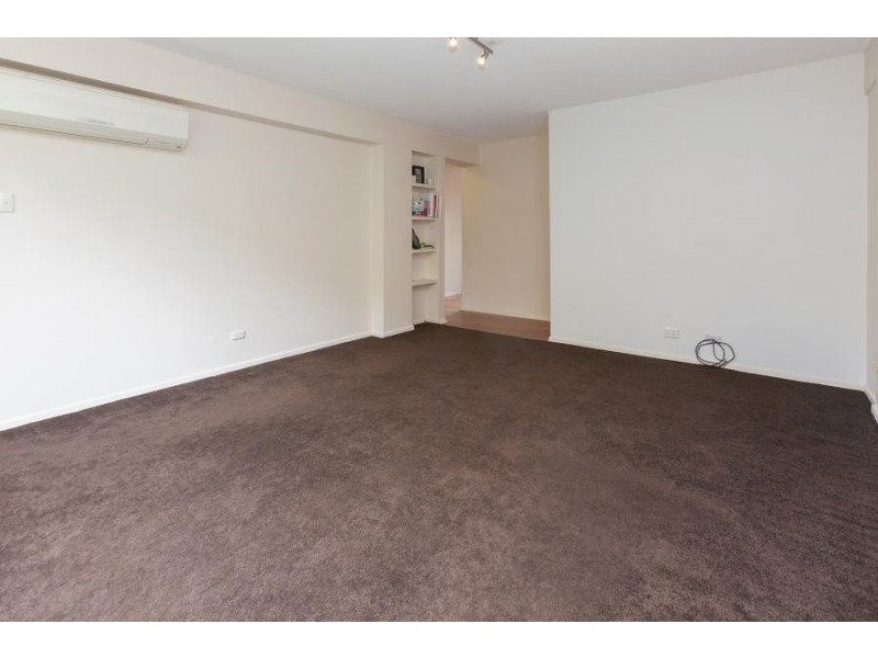 24 Crescent Rd, Hamilton QLD 4007