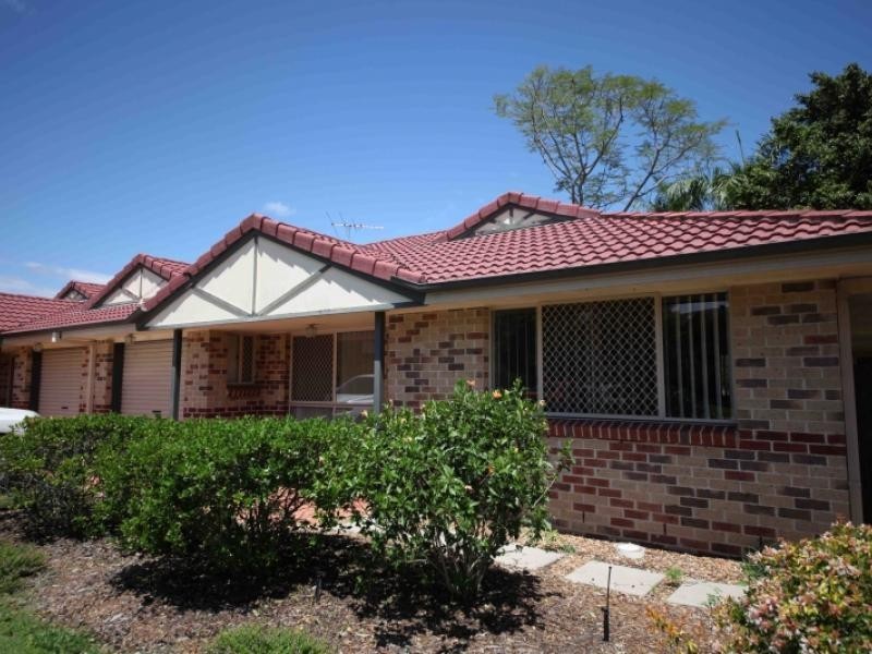 96 Formby St, Calamvale QLD 4116
