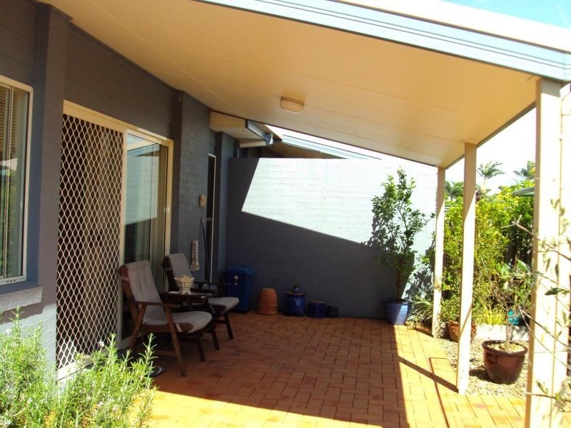 40 Lakeside Crescent, Currimundi QLD 4551